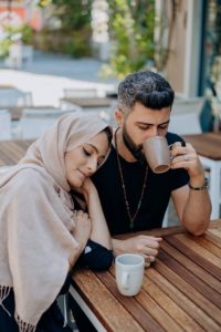 "Why Do I Get Attached So Easily?" - 7 Reasons (and Solutions)